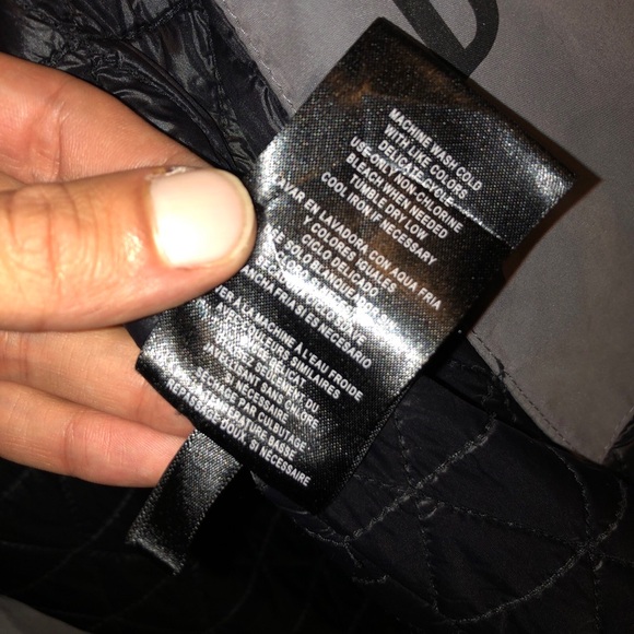 DKNY Grey Winter Coat quilted on inside Size L Men’s Authentic - Picture 9 of 12